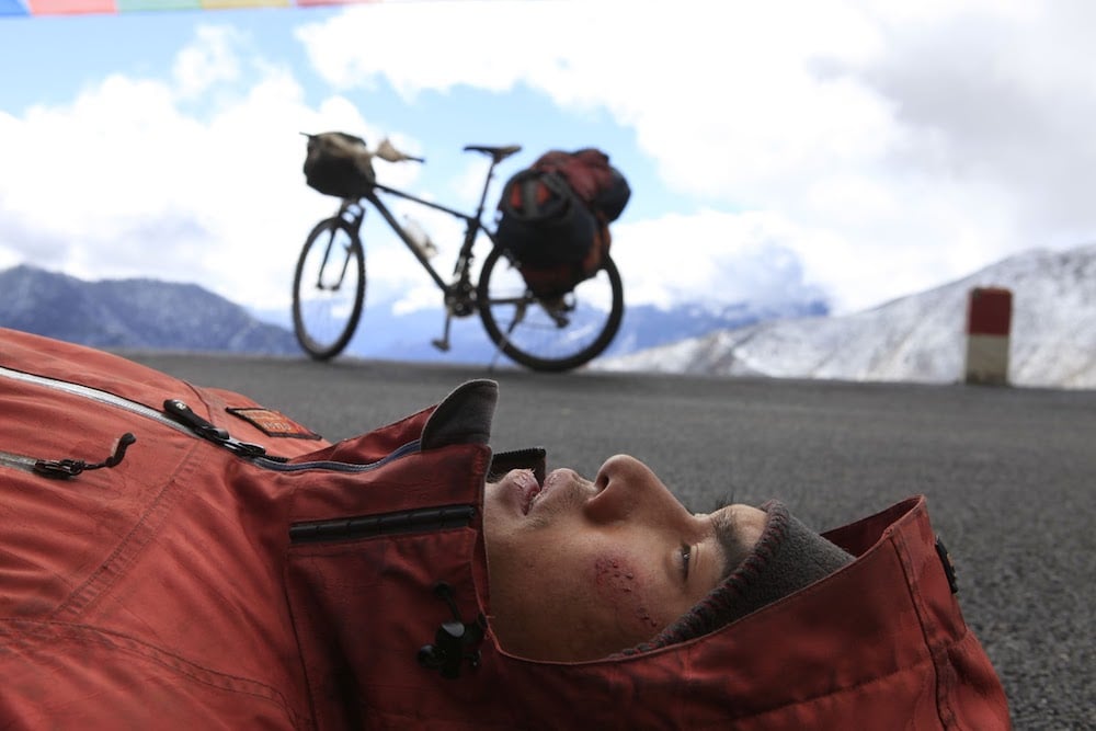 best-movies-about-bicycle-One-Mile-Above-1