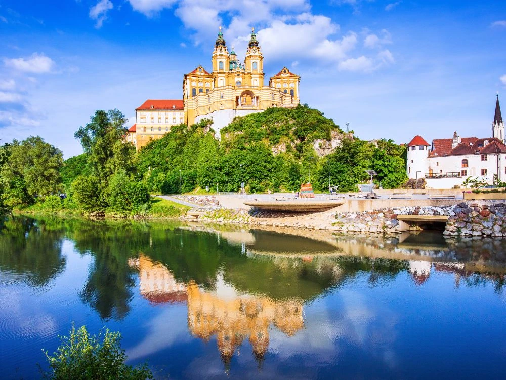 classic-danube-cycling-tour-passau-vienna