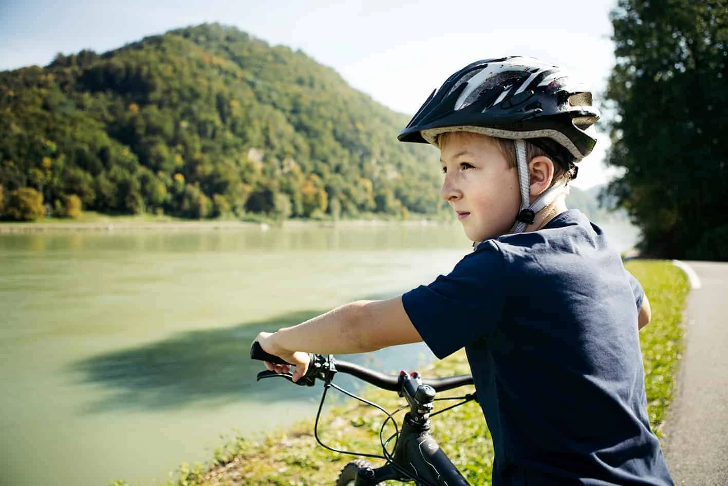 family-cycling-tour-danube-linz-vienna
