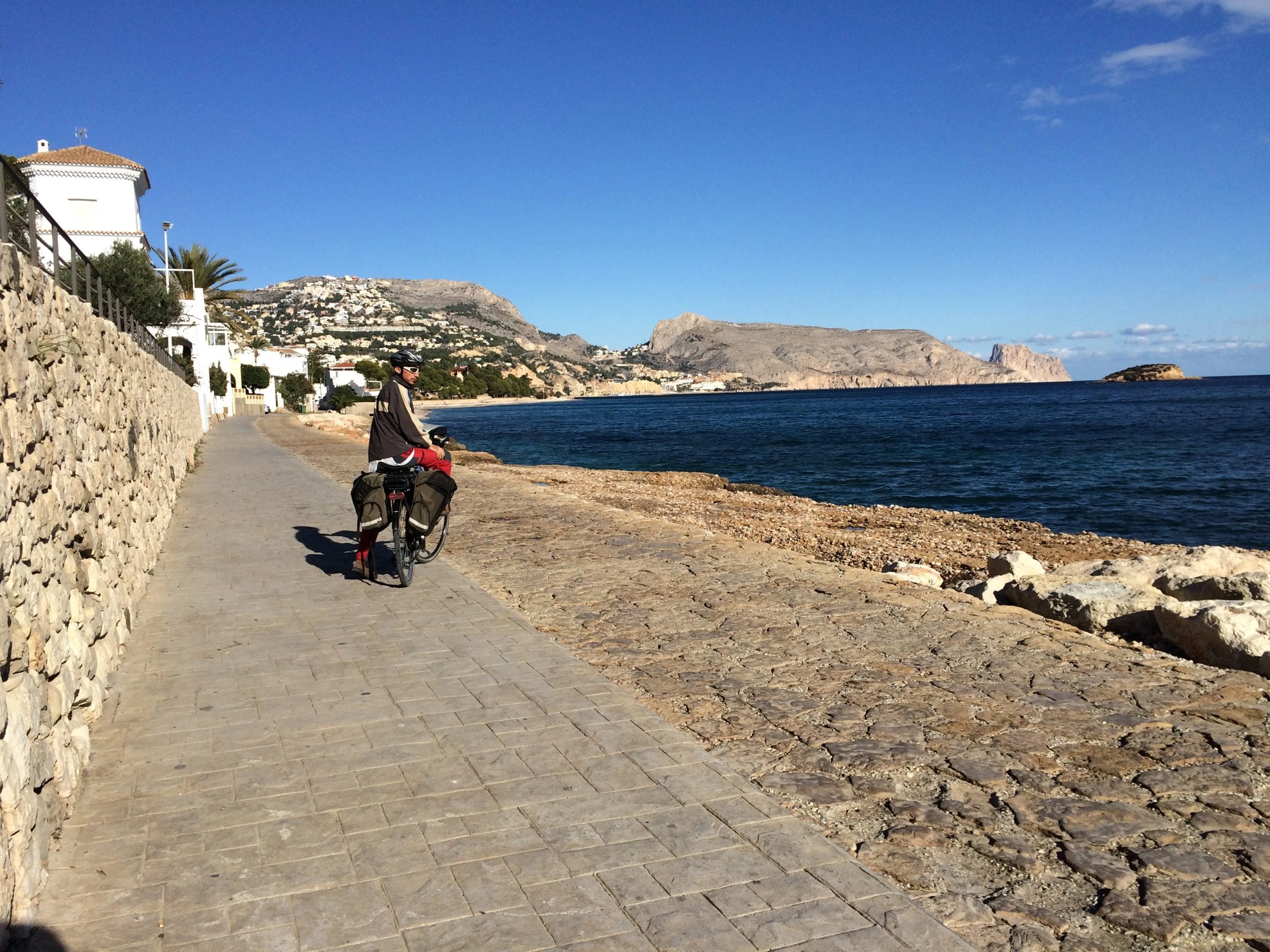 from-alacant-to-valencia-cycling-the-costa-blanca
