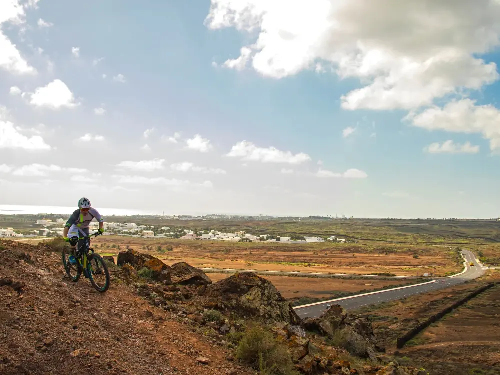 lanzarote-land-of-the-volcanoes