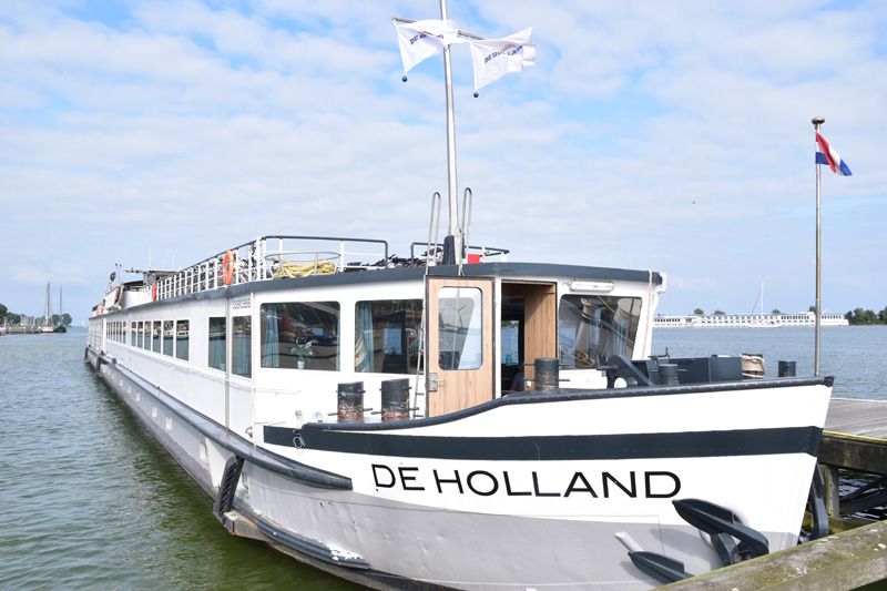 Northern Holland and Friesland by Boat and Bike northern-holland-friesland-boat-bike