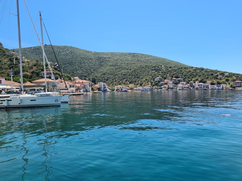 mamma-mia-islands-sporades-boat-ebike