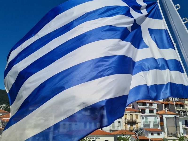 mamma-mia-islands-sporades-boat-ebike